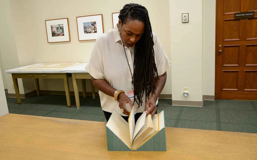 Dana Johnson conducting research at The Huntington. Photo: Lisa Blackburn. The Huntington Library, Art Museum, and Botanical Gardens.