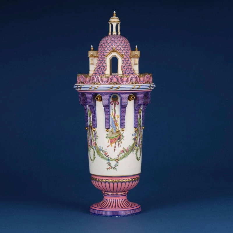 Sèvres Manufactory’s tower vase with cover