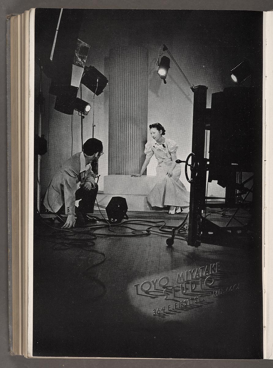 Toyo Miyatake Studio in Los Angeles, Rafu nenkan 羅府年鑑: The Year Book and Directory, 1939–1940. The Huntington Library, Art Museum, and Botanical Gardens.